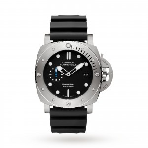 Panerai Submersible 47mm Mens Watch PAM01305
